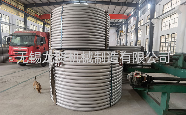 化工封頭外半管碰見接管怎么避開？
